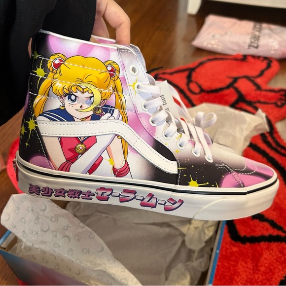 sailor moon pretty guardian x vans sk8 hi - Picture 7 of 8